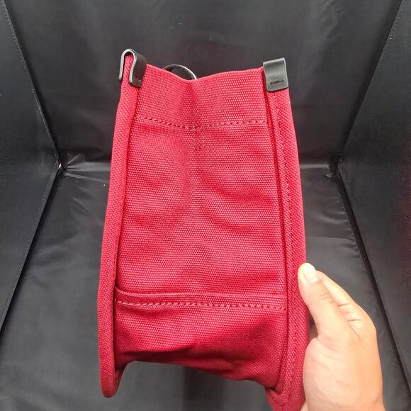 Marc Jacobs Medium Logo Canvas Tote Bag / H050M06FA21-629 Savvy Red - Picture 3 of 9